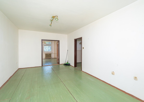 ✅ REZERVOVANÉ - 3-izbový byt s dvoma balkónmi v Starej Turej