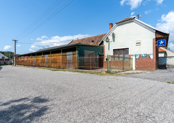 Na predaj zabehnutá krčma s tradíciou vo Vojke nad Dunajom