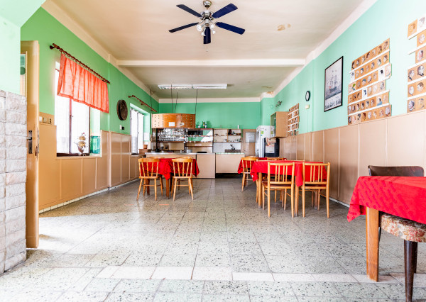 Na predaj zabehnutá krčma s tradíciou vo Vojke nad Dunajom