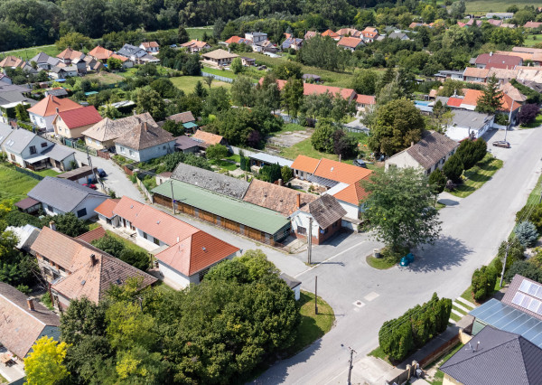 Na predaj zabehnutá krčma s tradíciou vo Vojke nad Dunajom