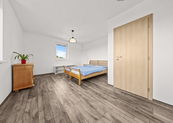 Na prenájom: 3-izbový, novostavba rodinného domu v Šamoríne