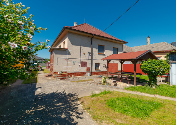🏡 NA PREDAJ - Rodinný dom v obci Hrádok