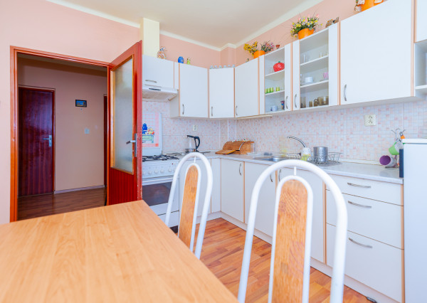 🏡 NA PREDAJ - Rodinný dom v obci Hrádok