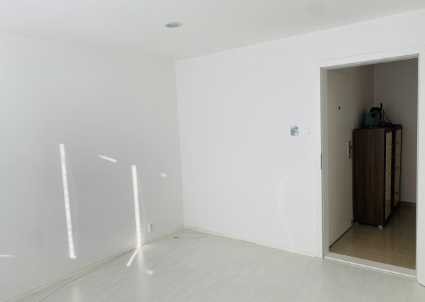 Na prenájom zrekonštruovaný 3-izbový byt v Dunajskej Strede