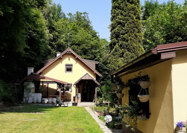 Na predaj celoročne obývateľná chata  - Ružín