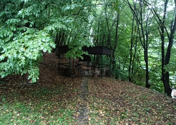 Na predaj celoročne obývateľná chata  - Ružín