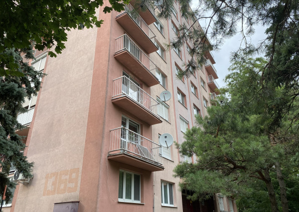 Na prenájom zrekonštruovaný 3-izbový byt v Dunajskej Strede