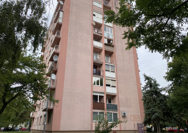 Na prenájom zrekonštruovaný 3-izbový byt v Dunajskej Strede