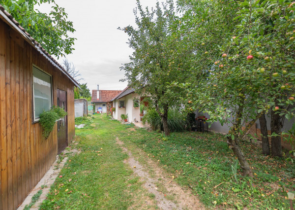 🏡 PREDAJ rodinného domu s veľkým pozemkom – Hrušové