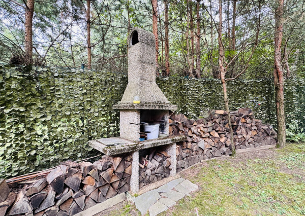 Na predaj rekreačná chata v srdci Skalických hôr .