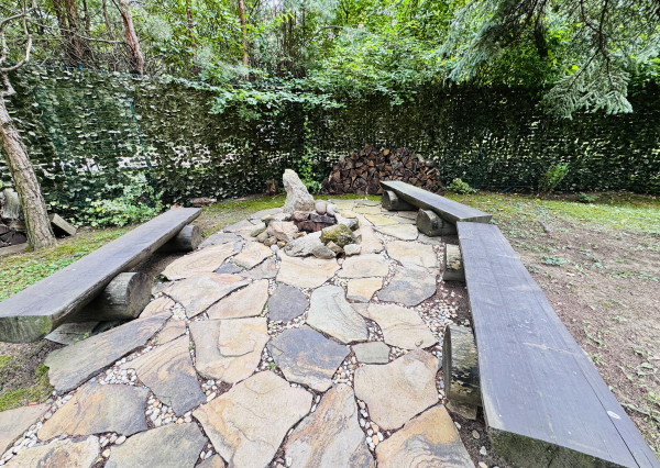 Na predaj rekreačná chata v srdci Skalických hôr .