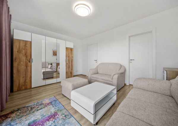 Prenájom priestranného 5-izbového rodinného domu pri lese v Dúbravke