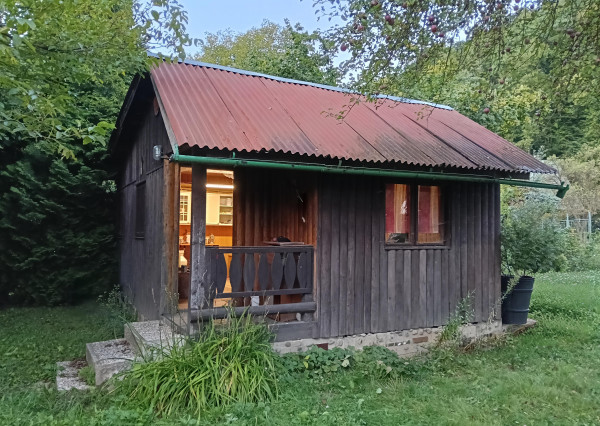 PREDAJ záhrady za Ťahanovským tunelom s chatkou
