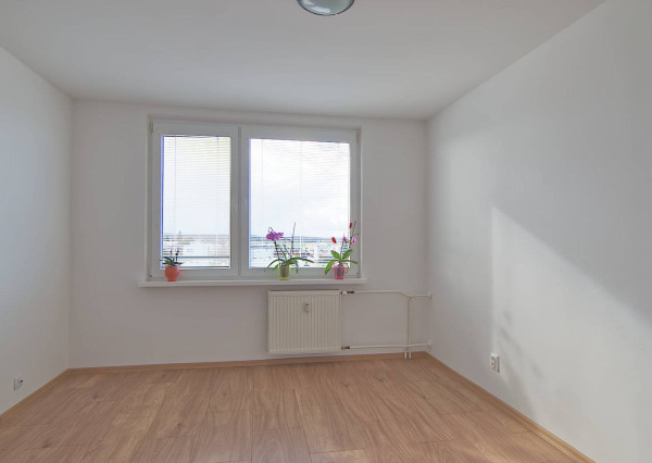 Prenájom Malacky 3 - izbový byt