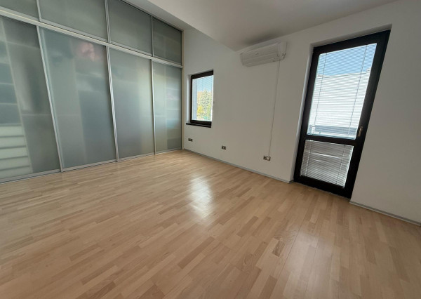 Predaj nadštandardne veľkého 3 izbového bytu s nádherným výhľadom na Bratislavu