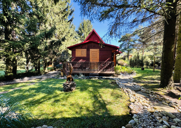 Na predaj rekreačná chata v srdci Skalických hôr .