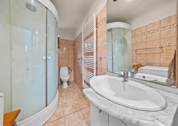 Na predaj 3 izbový rodinný dom v Lehniciach