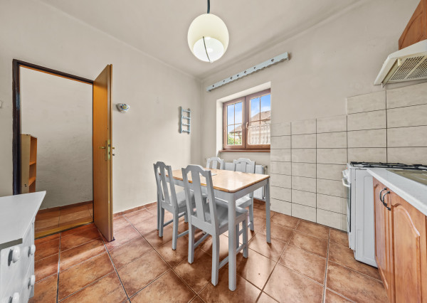 Na predaj 3 izbový rodinný dom v Lehniciach