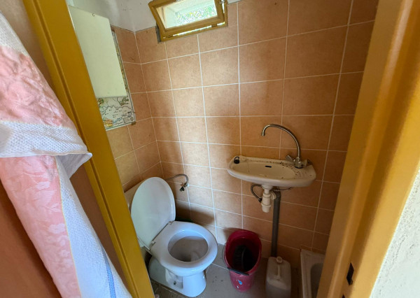 Romantická záhrada s panoramatickým výhľadom na Modru 🌿