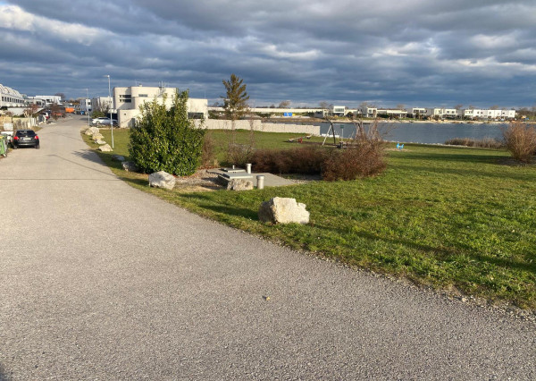 Na predaj posledný voľný pozemok v Kittsee pri jazere