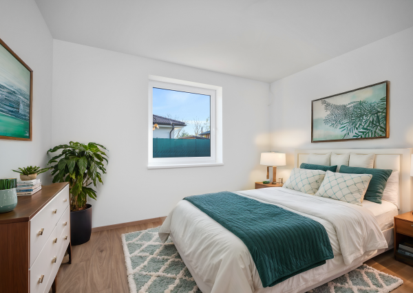 PREDAJ 3 izb. bytov v rodinnom dome, Macov, všetky IS