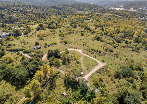 Na predaj pozemok v Lamači, Pod Zečákom
