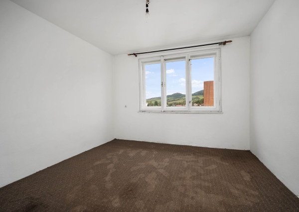 NA PREDAJ rodinný dom s krásnymi výhľadmi, Radôstka