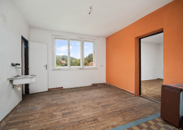 NA PREDAJ rodinný dom s krásnymi výhľadmi, Radôstka