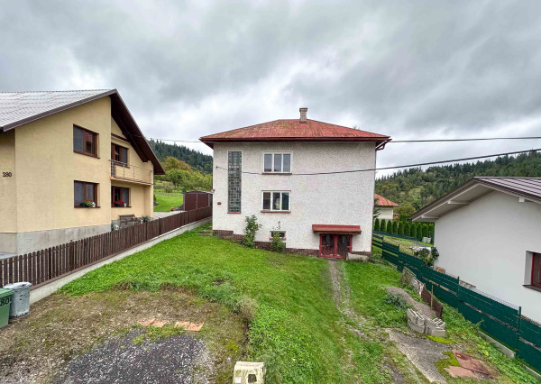 NA PREDAJ rodinný dom s krásnymi výhľadmi, Radôstka