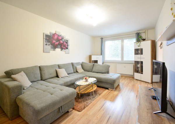 Spišská Nová Ves 4-izbový byt na PREDAJ + video obhliadka