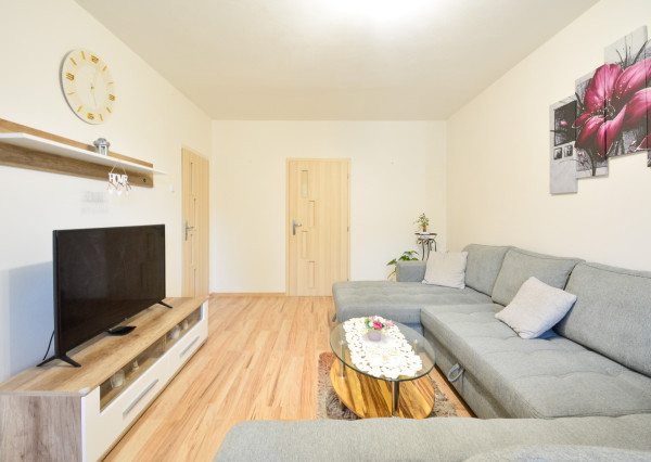 Spišská Nová Ves 4-izbový byt na PREDAJ + video obhliadka