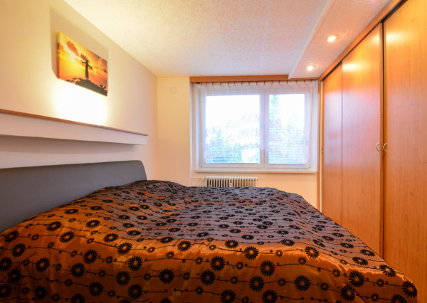 Spišská Nová Ves 4-izbový byt na PREDAJ + video obhliadka