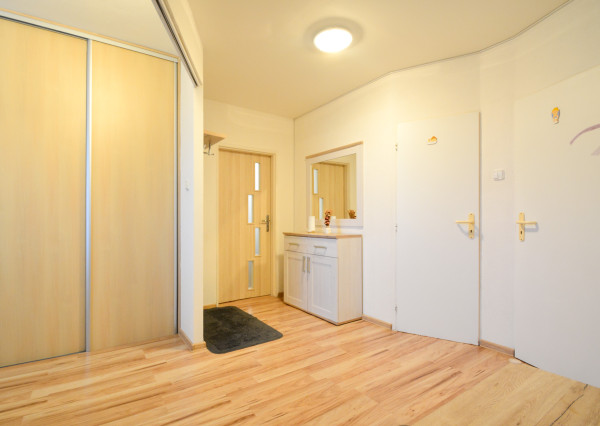 Spišská Nová Ves 4-izbový byt na PREDAJ + video obhliadka