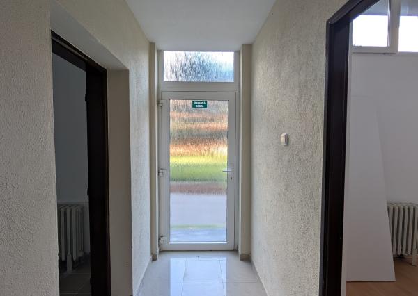 PRENÁJOM: Obchodný priestor 158 m2 v centre Petržalky (Strečnianska)