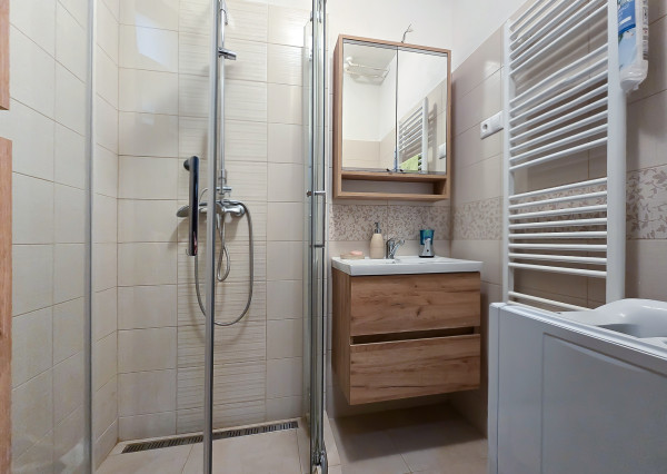 PRENAJATÉ 10/2025 - 2 izb.byt, Nové Mesto n/Váhom