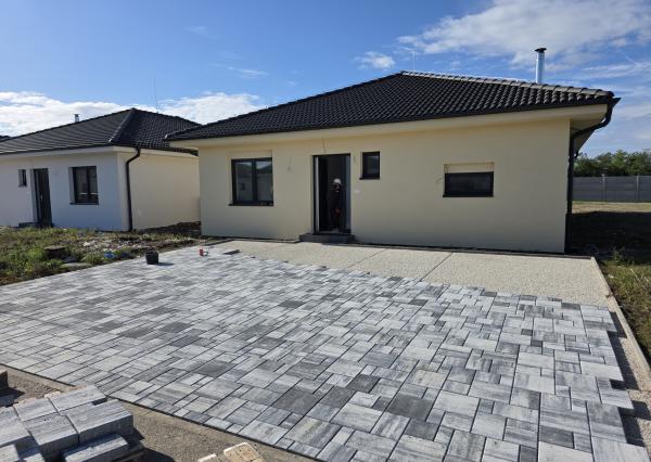 projekthviezda.sk Posledné RD na Javorovej vo Hviezdoslavove