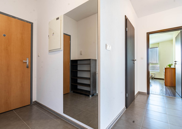 PRENÁJOM 2 izb. bytu s loggiou, Fándlyho ul., Senec