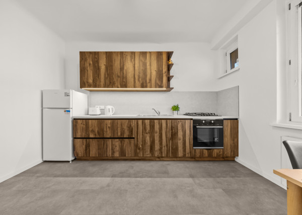 Na predaj priestranný 1-izbový byt po kompletnej rekonštrukcii na Vajnorskej ulici, Bratislava - Nové Mesto