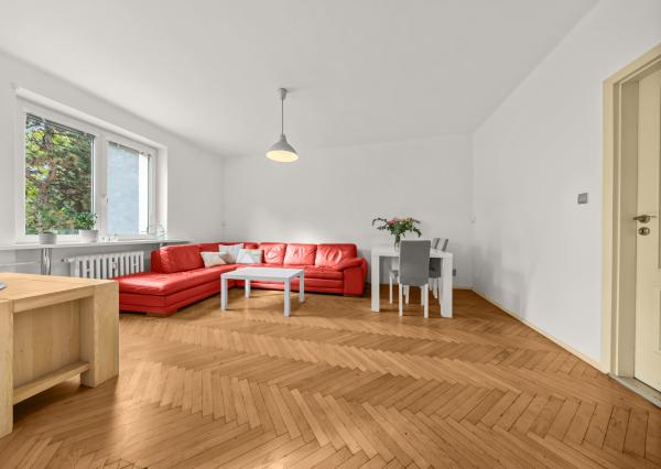 Na predaj 5-izbový byt s výmerou 114 m² v tichej a zelenej časti Ružinova – Ostredky na ulici Planét