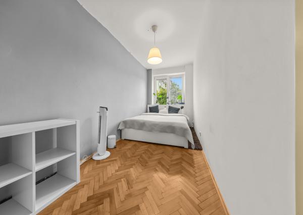 Na predaj 5-izbový byt s výmerou 114 m² v tichej a zelenej časti Ružinova – Ostredky na ulici Planét