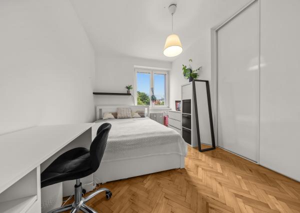 Na predaj 5-izbový byt s výmerou 114 m² v tichej a zelenej časti Ružinova – Ostredky na ulici Planét