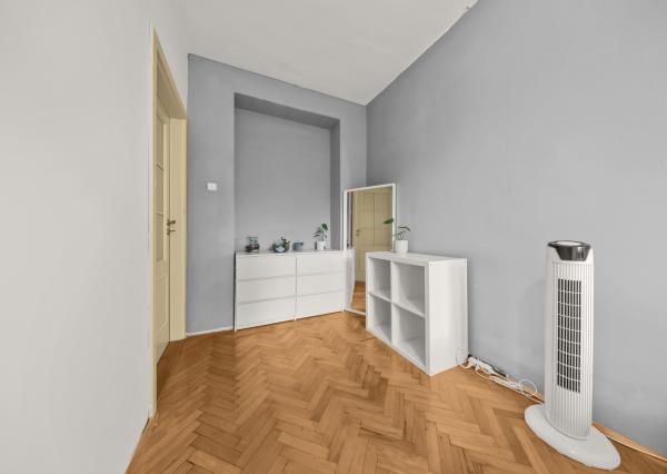 Na predaj 5-izbový byt s výmerou 114 m² v tichej a zelenej časti Ružinova – Ostredky na ulici Planét