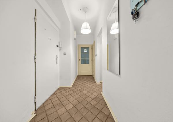 Na predaj 5-izbový byt s výmerou 114 m² v tichej a zelenej časti Ružinova – Ostredky na ulici Planét