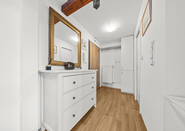 Na predaj elegantný 4 izbový mezanín s terasou pri Horskom parku