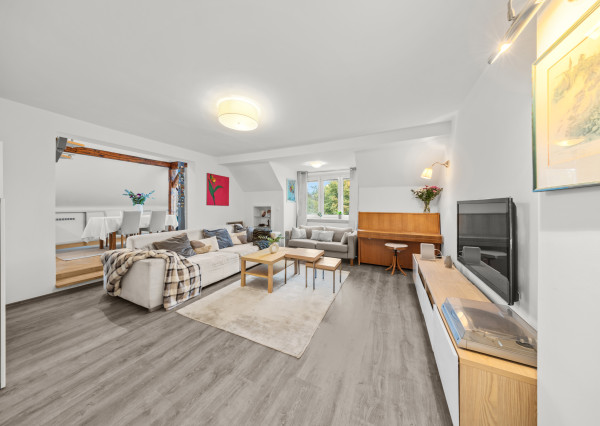 Na predaj elegantný 4 izbový mezanín s terasou pri Horskom parku