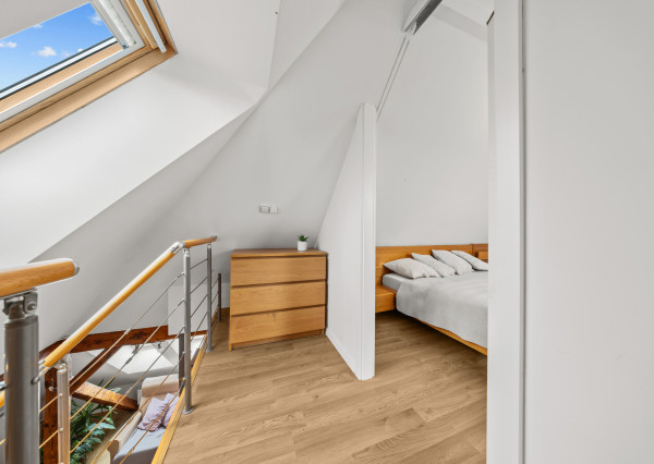 Na predaj elegantný 4 izbový mezanín s terasou pri Horskom parku