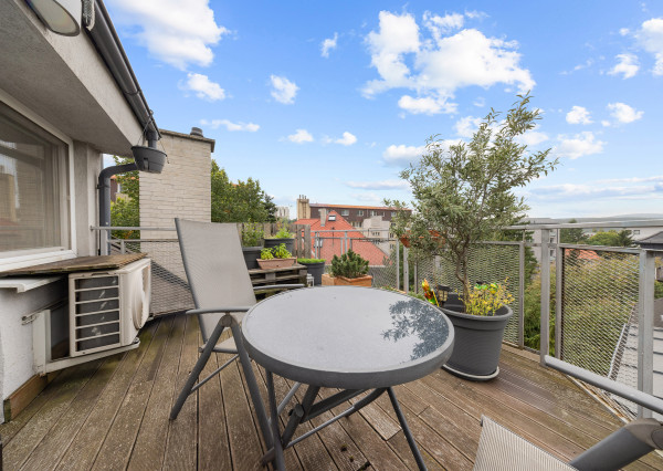 Na predaj elegantný 4 izbový mezanín s terasou pri Horskom parku