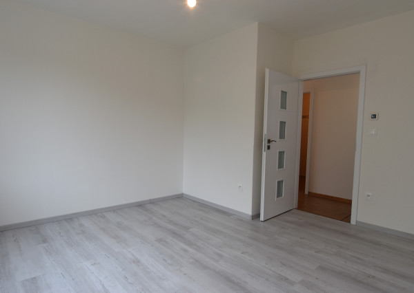 Na predaj nový 3-izbový byt vo Veľkých Levároch – 86 m²