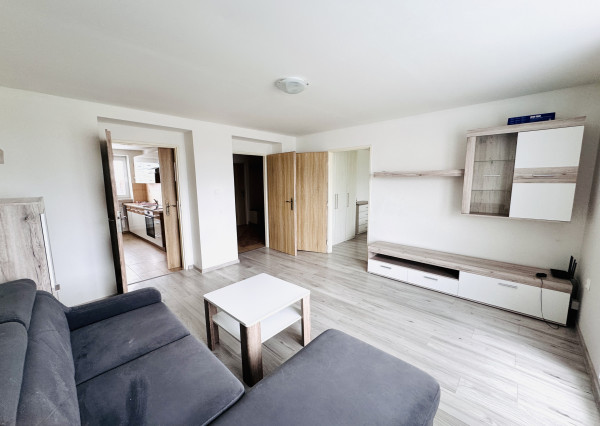 Na prenájom 2-izbový zariadený byt v Holíči – ul. Sasinkova.