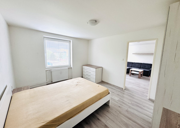 Na prenájom 2-izbový zariadený byt v Holíči – ul. Sasinkova.